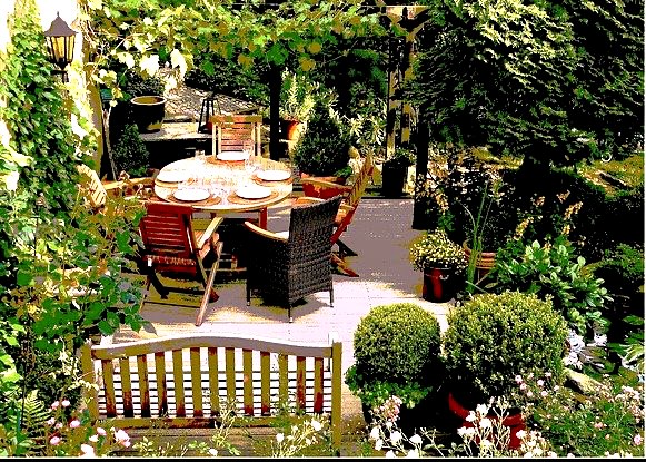 Wundervoller Gartenplatz kann zur Lieblingsstelle werden